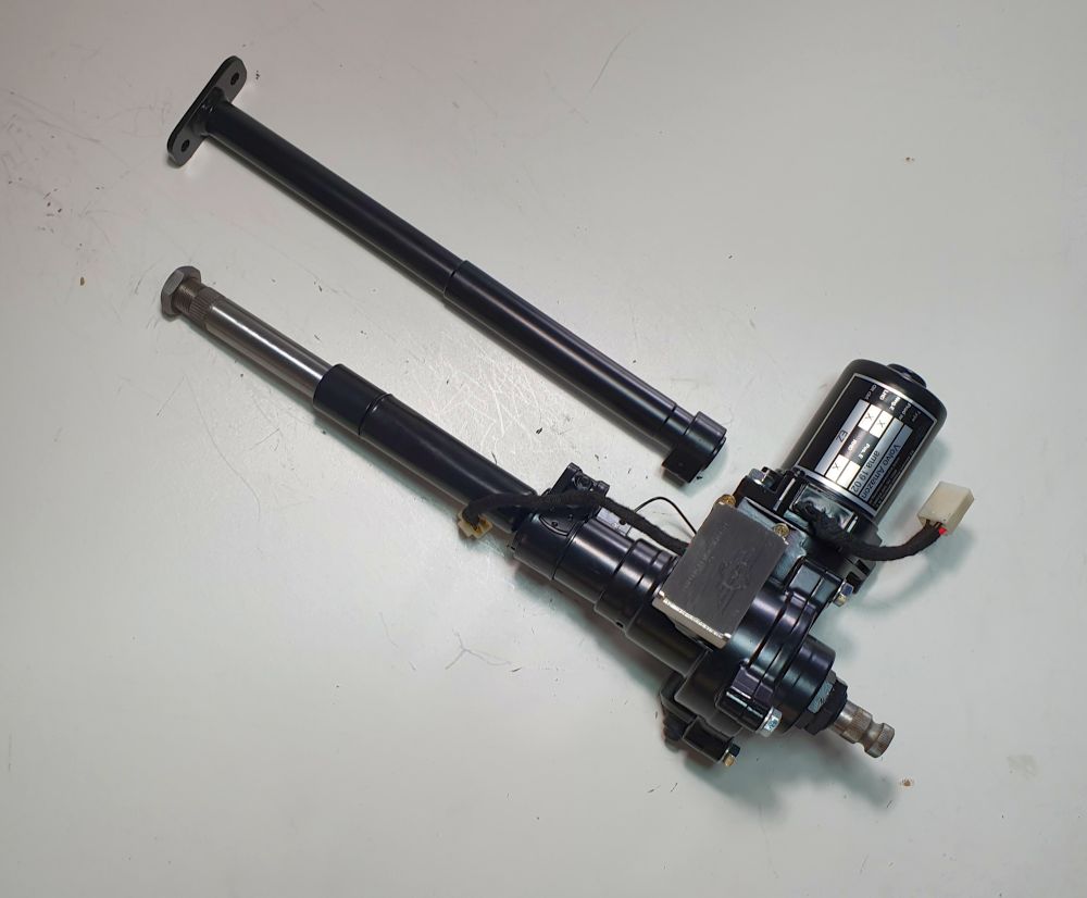 VOLVO アマゾン（Tバー）LHD/RHD（左/右ハンドル）